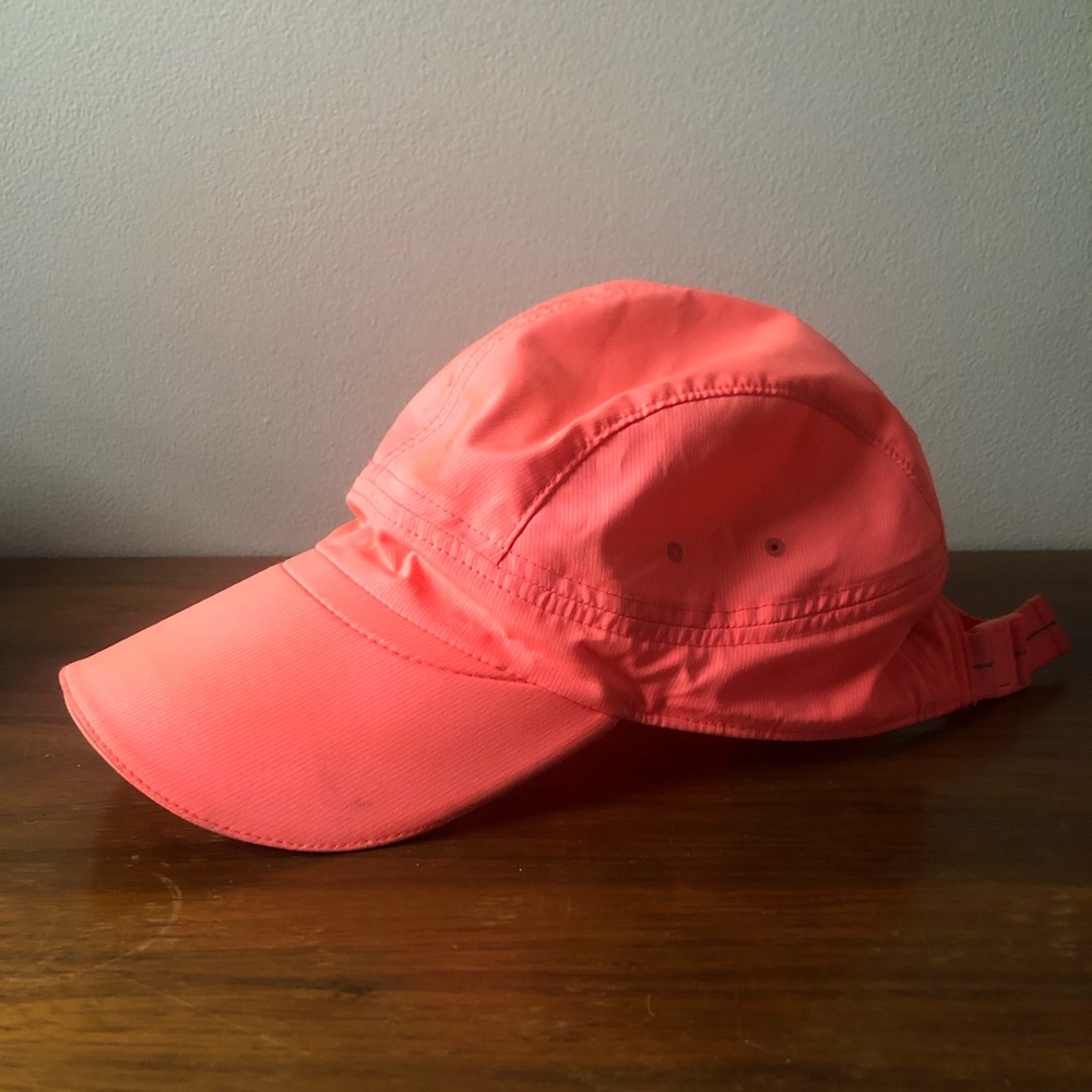 Lululemon hat